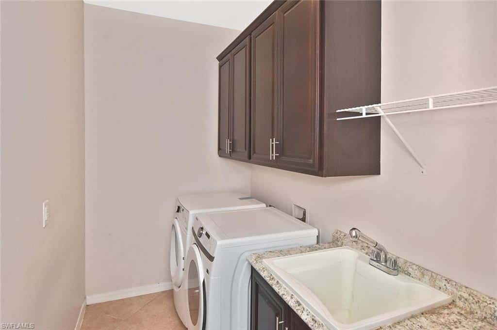 2549 Ashbury Cir, Cape Coral, photo 32