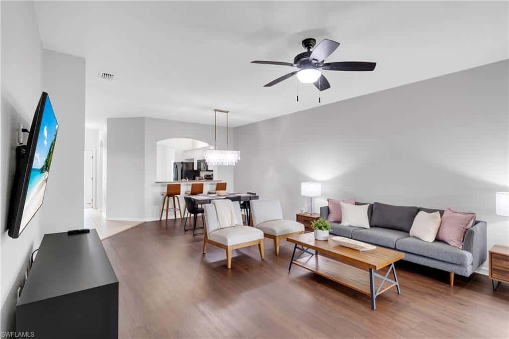 1320 Charleston Square Dr #103, Naples, photo 28