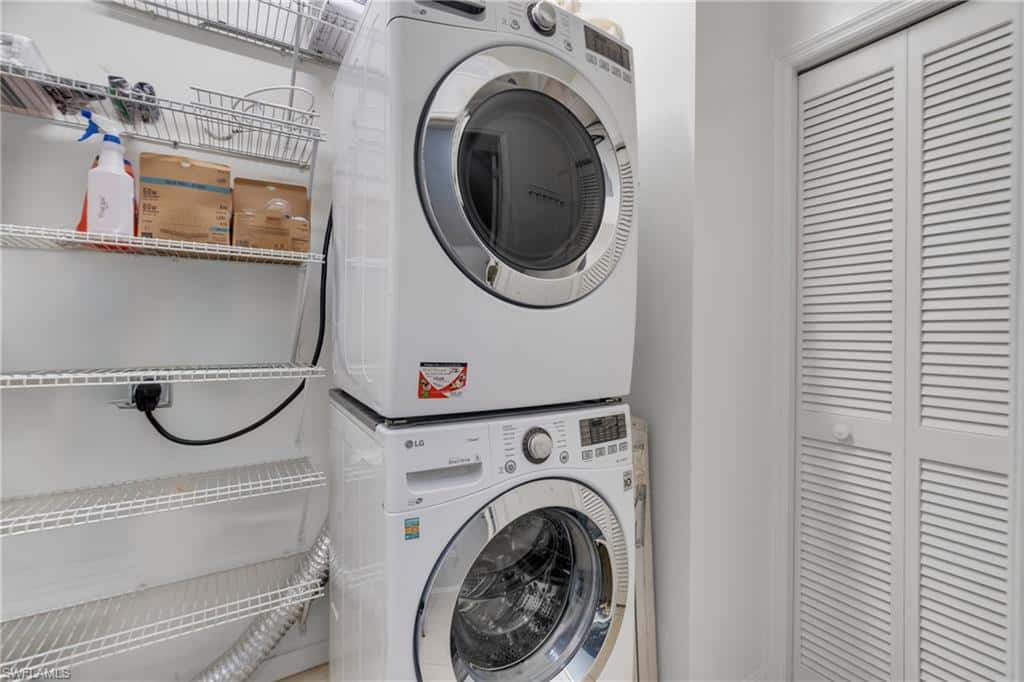 1320 Charleston Square Dr #103, Naples, photo 39