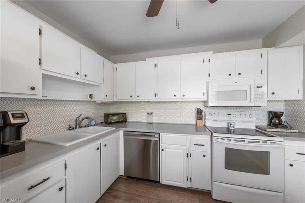 720 Teryl Rd #2, Naples, photo 10