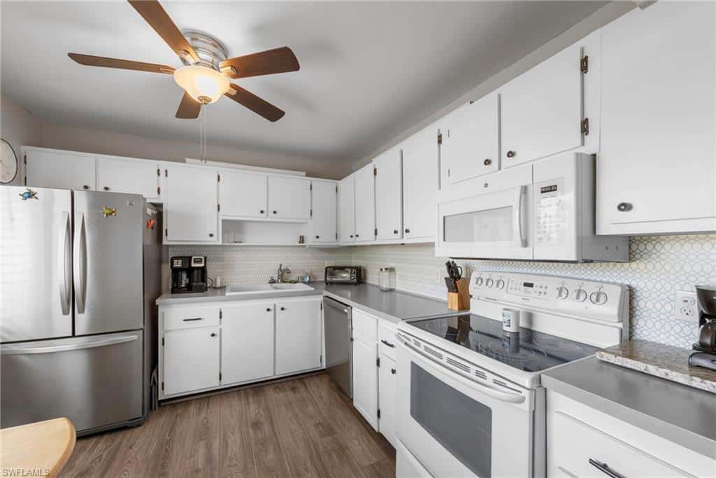 720 Teryl Rd #2, Naples, photo 8