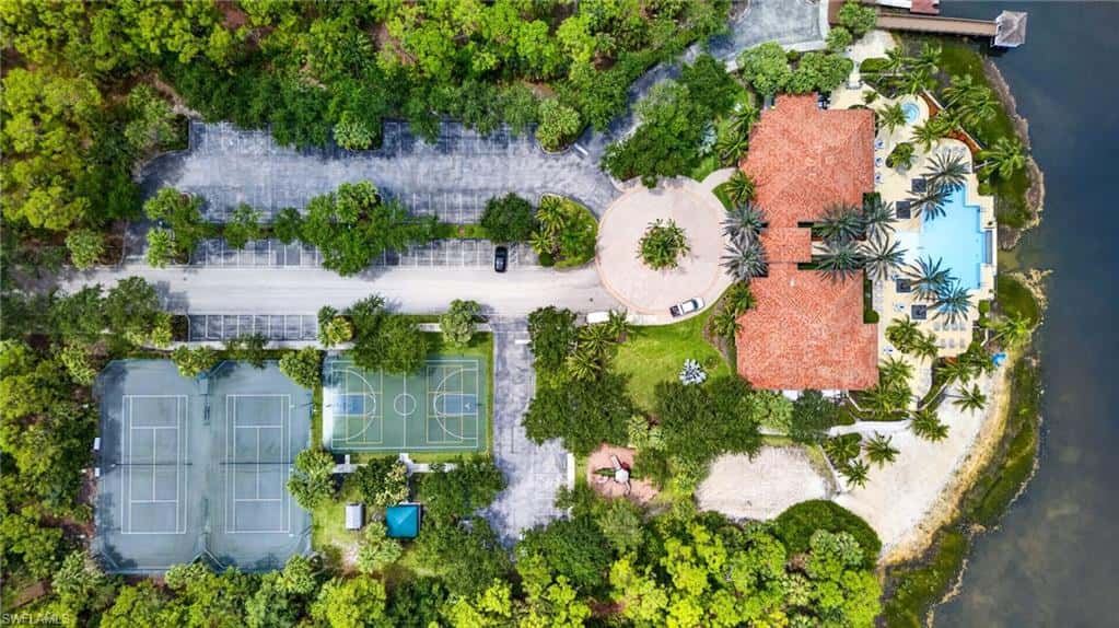 1672 Tarpon Bay Dr #102, Naples, photo 32