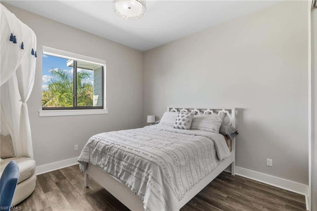 18180 Olga Dr, Alva, photo 37