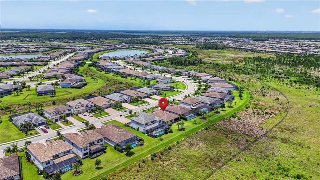 17624 Kinzie Ln, Estero, photo 28