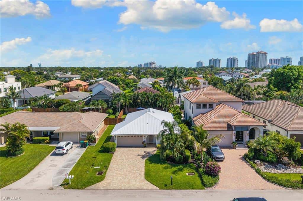 580 97th Ave, Naples, photo 27