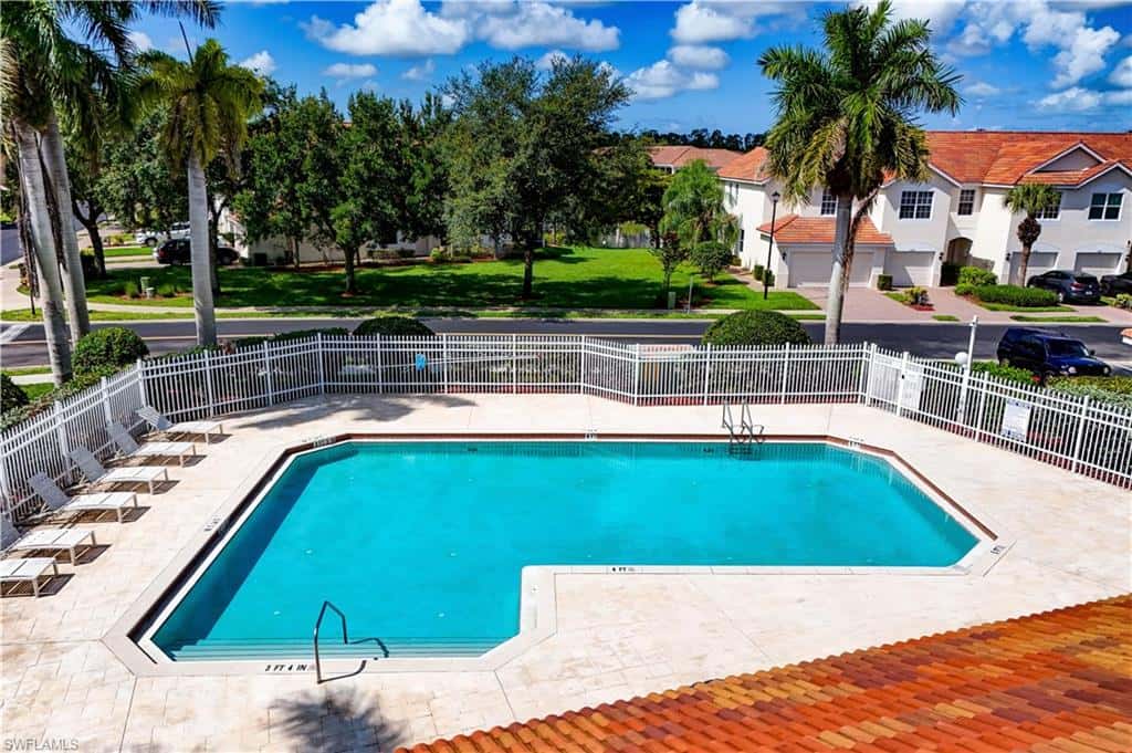 904 Hampton Cir, Naples, photo 32