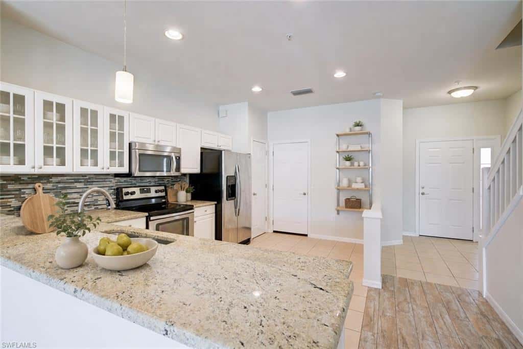 904 Hampton Cir, Naples, photo 10