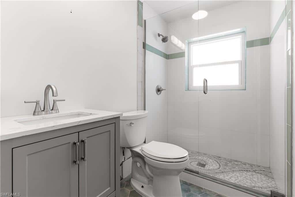 455 Donora Blvd, Fort Myers Beach, photo 11