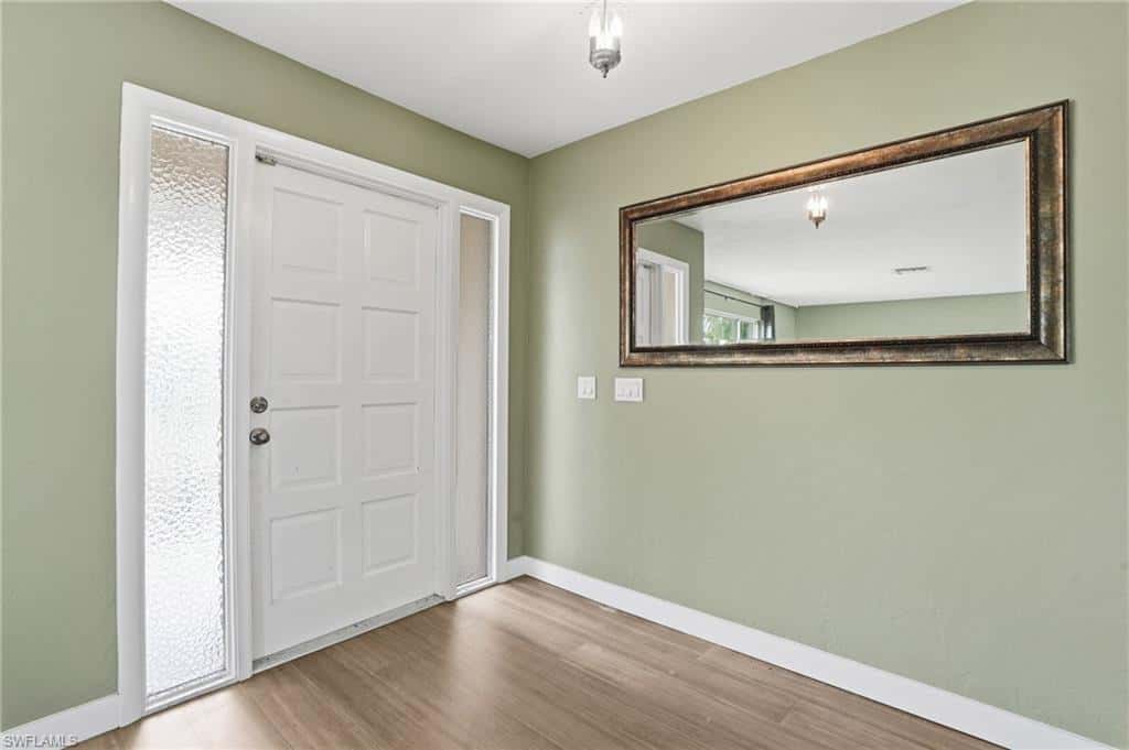223 Pine Valley Cir, Naples, photo 6