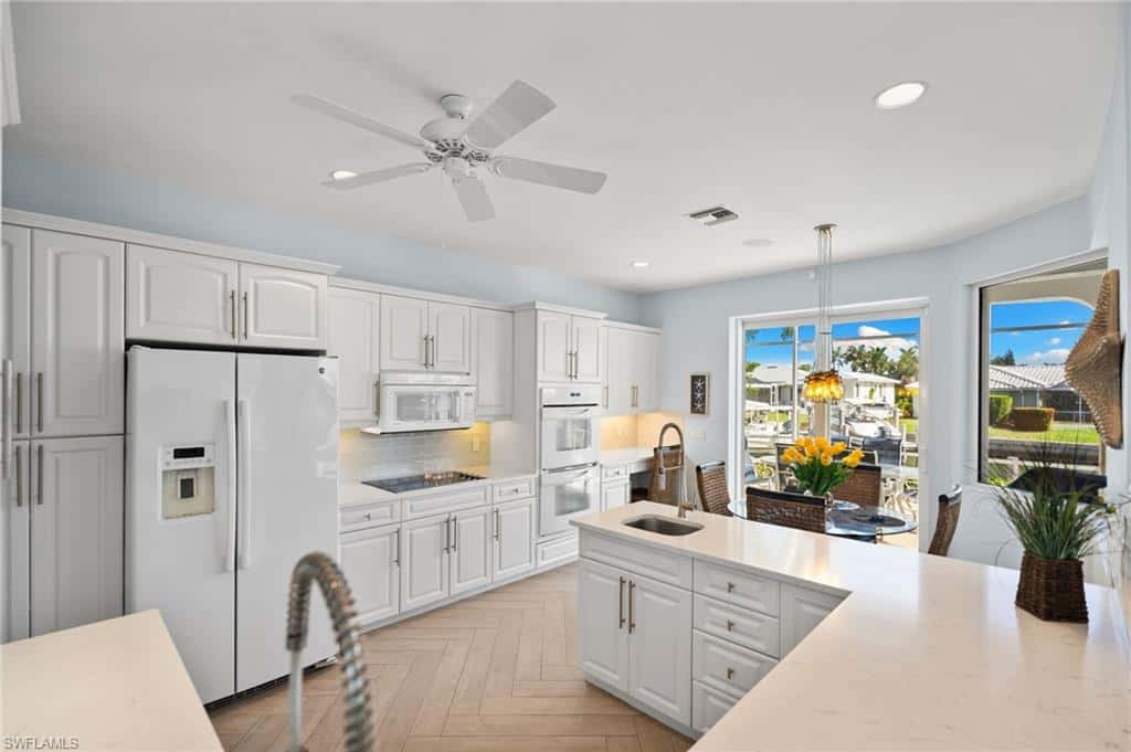 1281 Aruba Ct, Marco Island, photo 17