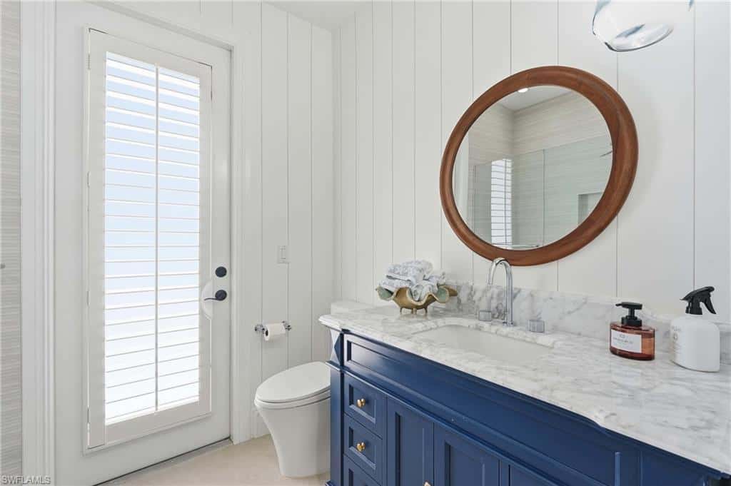 9833 Clear Lake Cir, Naples, photo 24