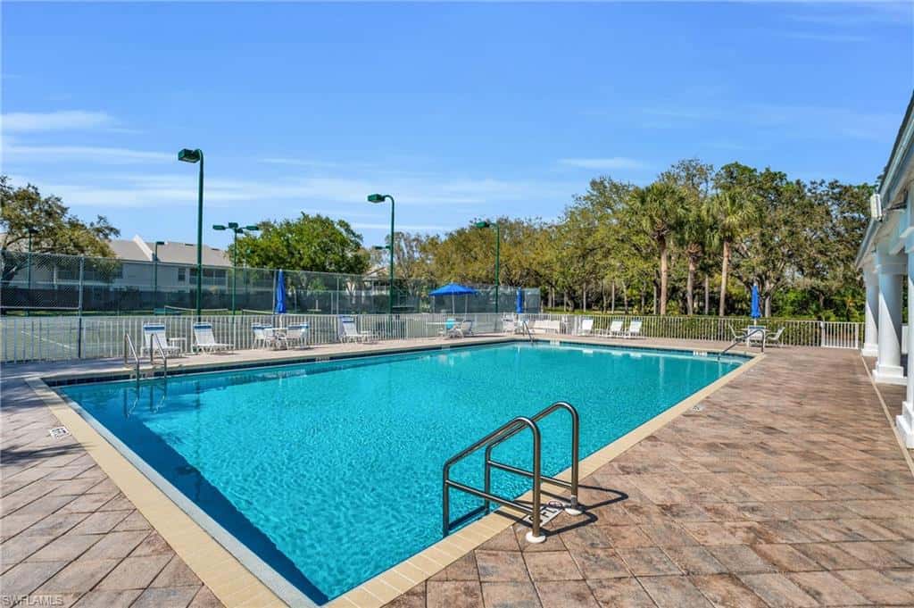 9833 Clear Lake Cir, Naples, photo 37