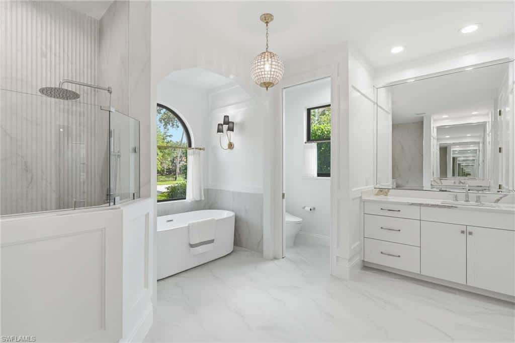 9833 Clear Lake Cir, Naples, photo 15