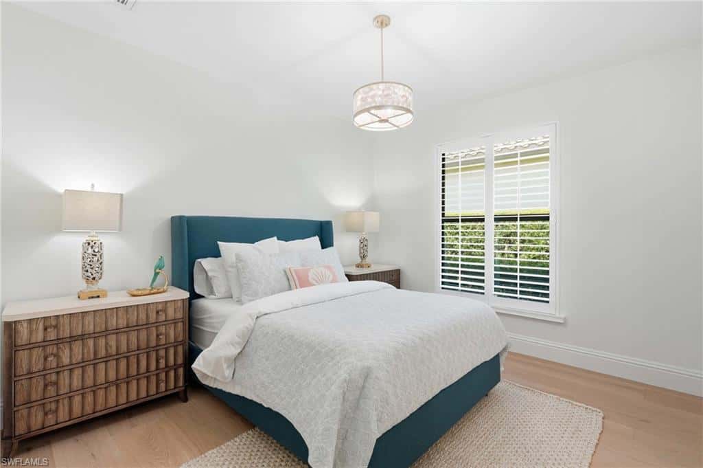 9833 Clear Lake Cir, Naples, photo 21