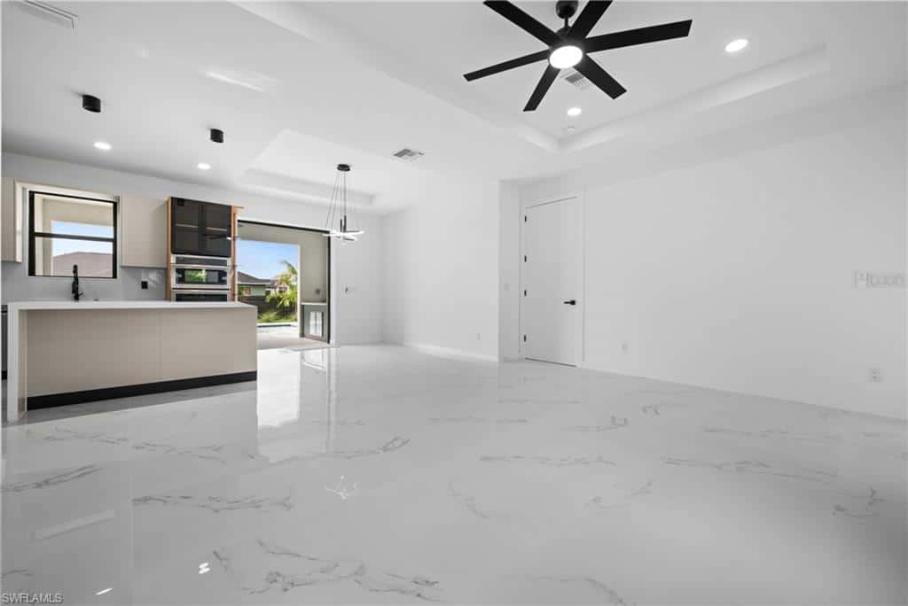 1609 16th Ter, Cape Coral, photo 6