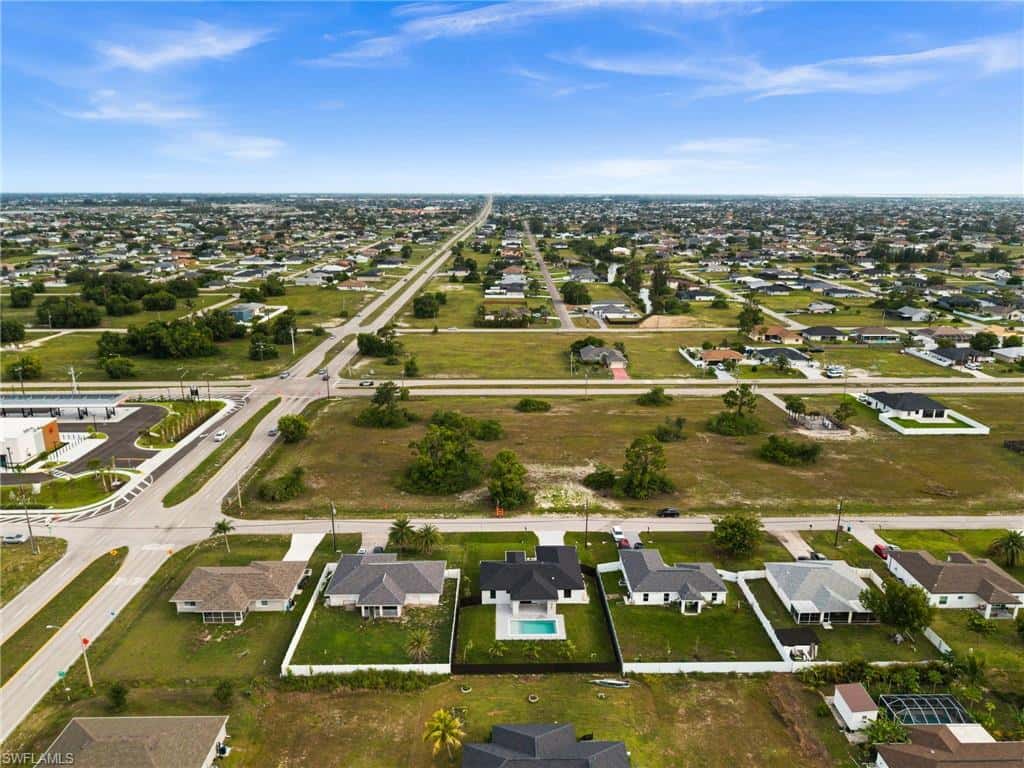 1609 16th Ter, Cape Coral, photo 46