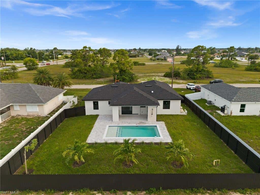 1609 16th Ter, Cape Coral, photo 47