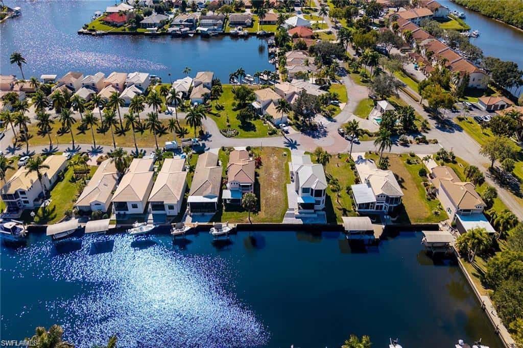 187 Eveningstar Cay, Naples, photo 18