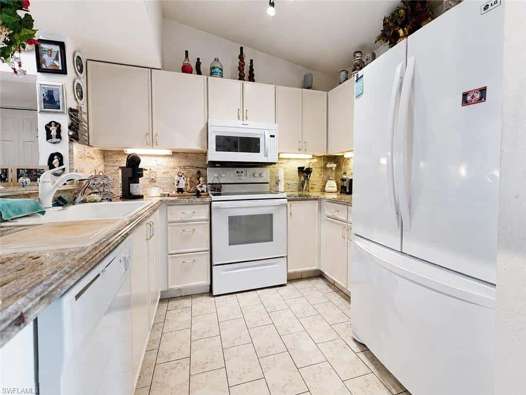 8294 Key Royal Cir #1631, Naples, photo 4