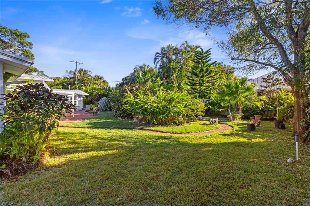 1348 Alcazar Ave, Fort Myers, photo 31