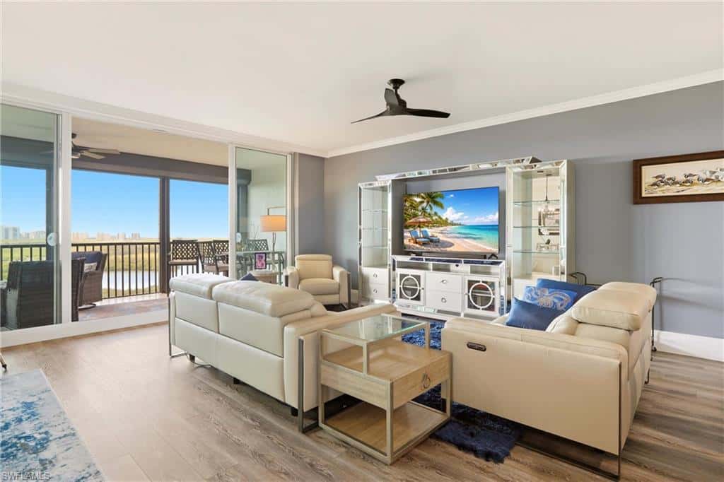 425 Cove Tower Dr #1002, Naples, photo 6