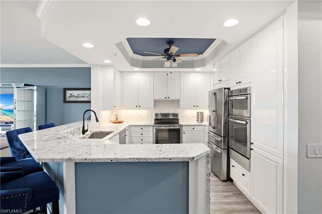 425 Cove Tower Dr #1002, Naples, photo 12
