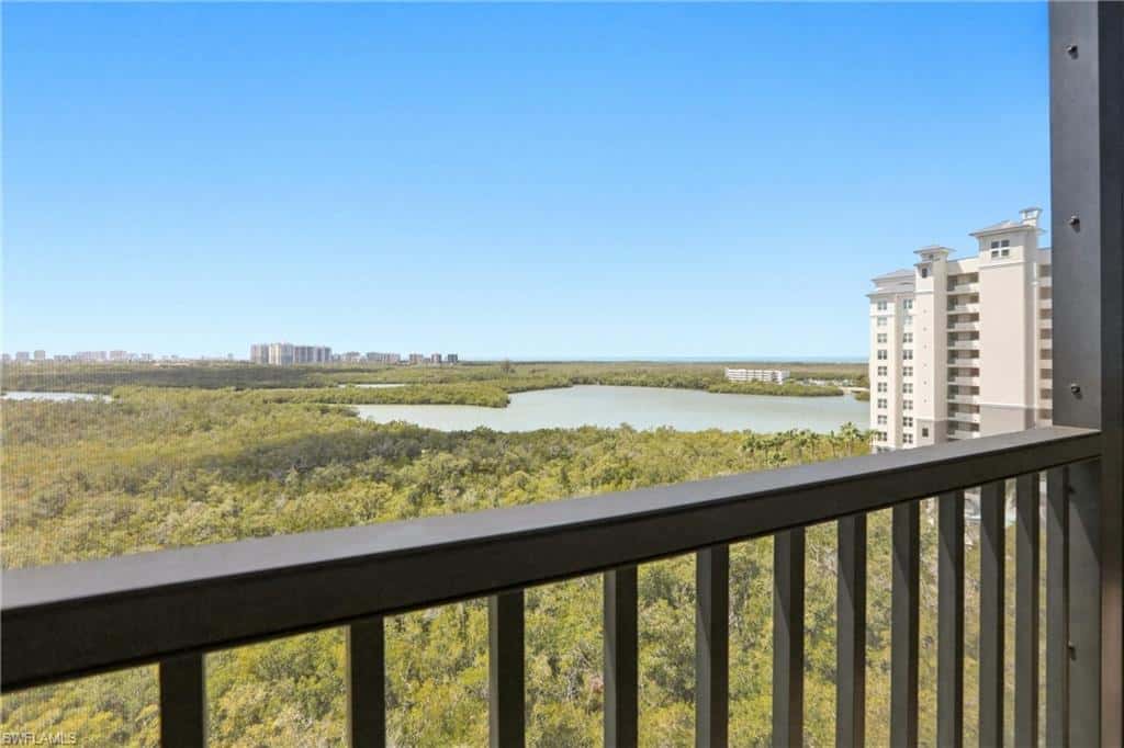 425 Cove Tower Dr #1002, Naples, photo 32