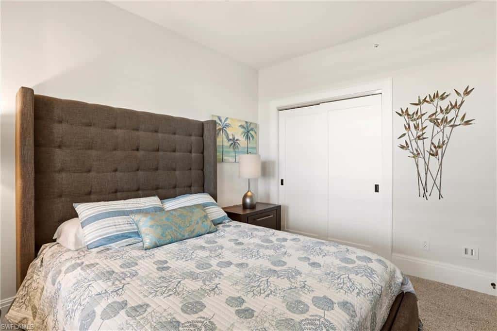 425 Cove Tower Dr #1002, Naples, photo 28