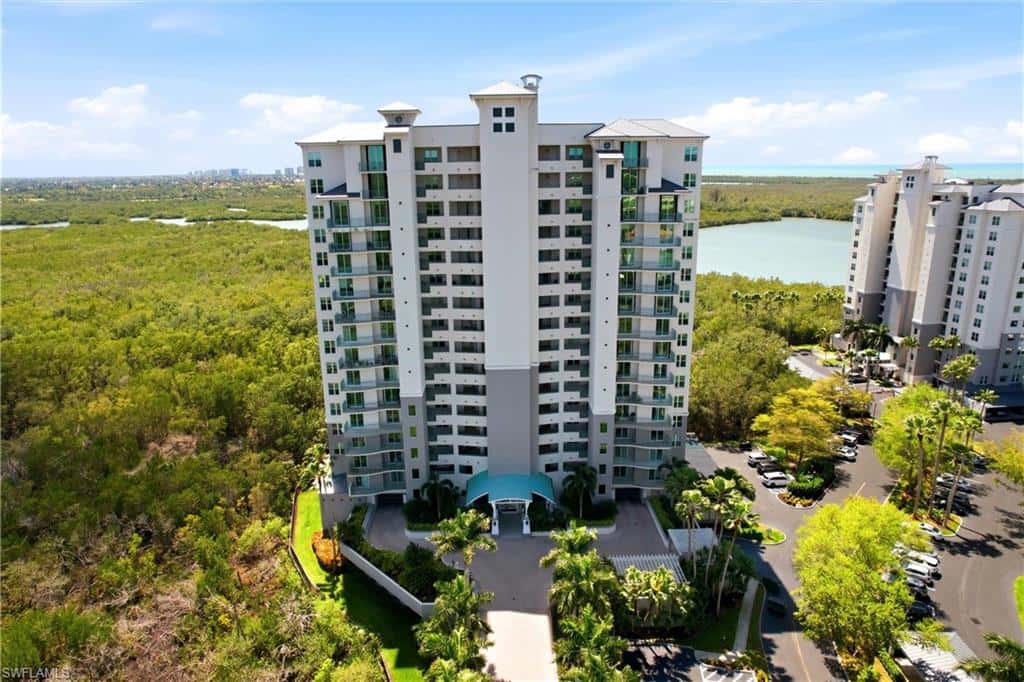 425 Cove Tower Dr #1002, Naples, photo 34