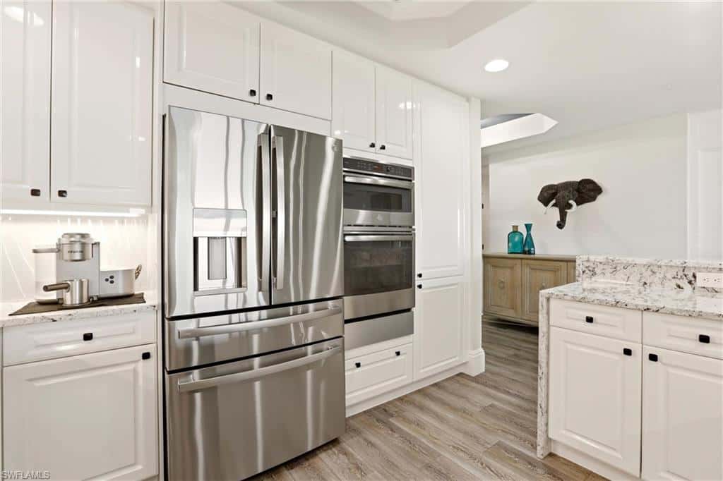 425 Cove Tower Dr #1002, Naples, photo 10