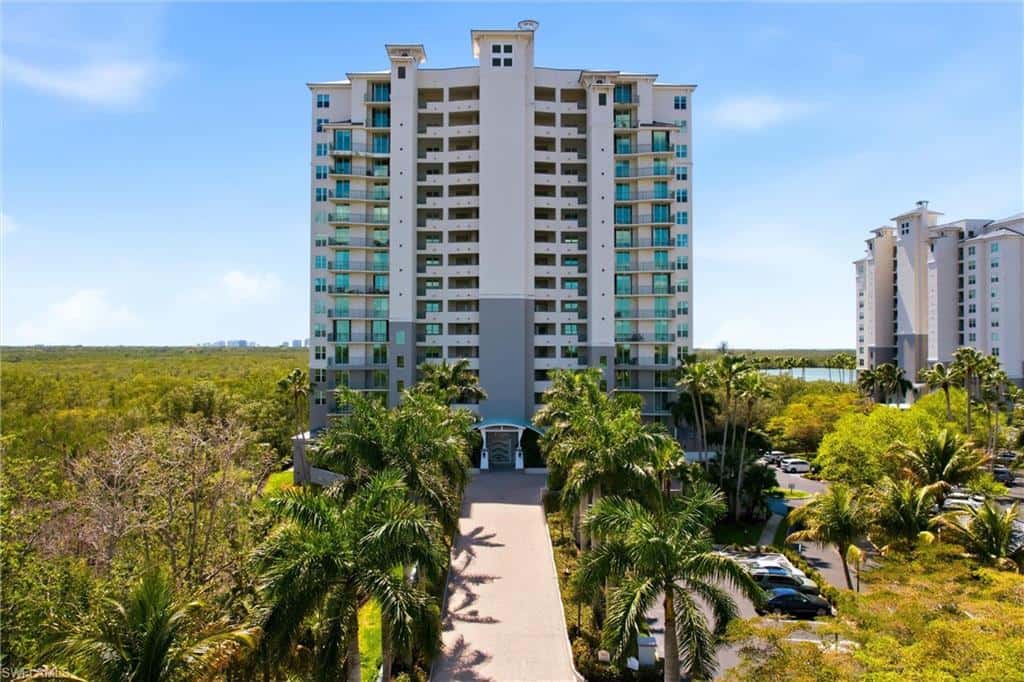 425 Cove Tower Dr #1002, Naples, photo 33