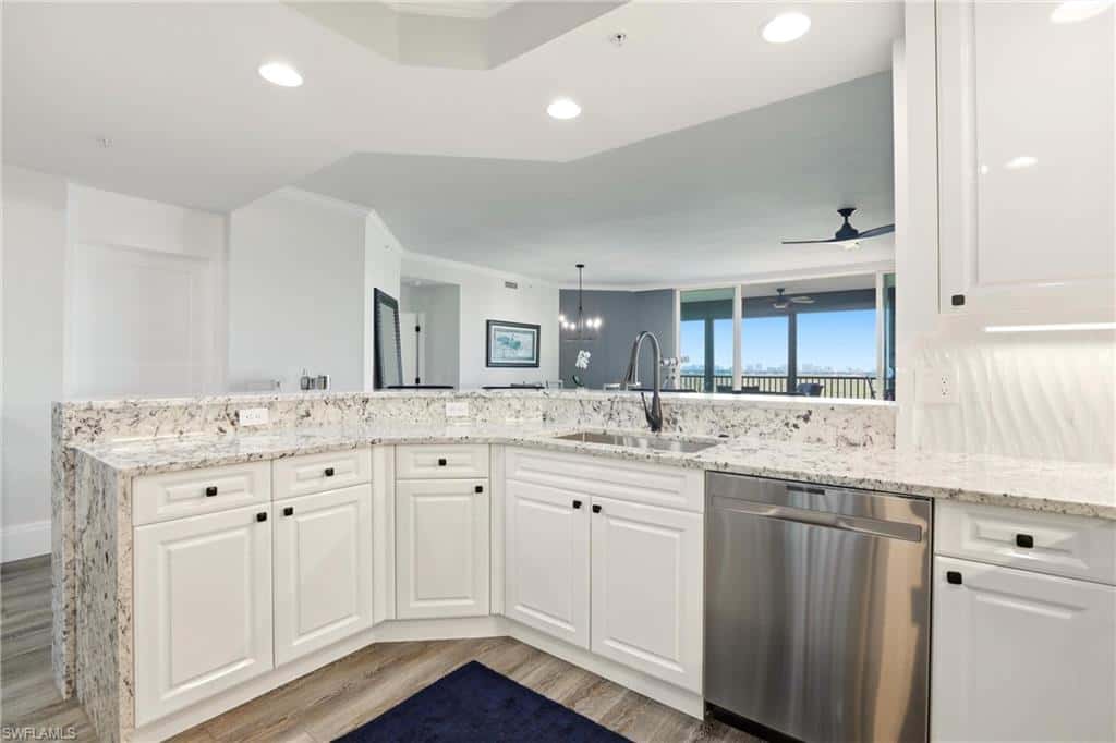 425 Cove Tower Dr #1002, Naples, photo 11