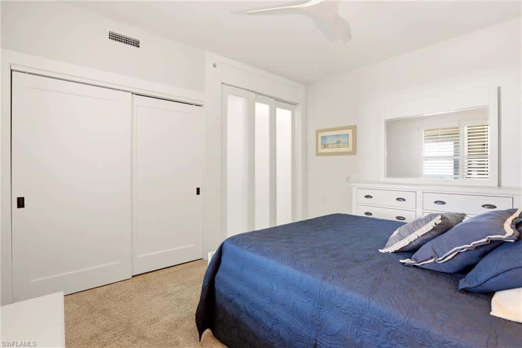 425 Cove Tower Dr #1002, Naples, photo 25