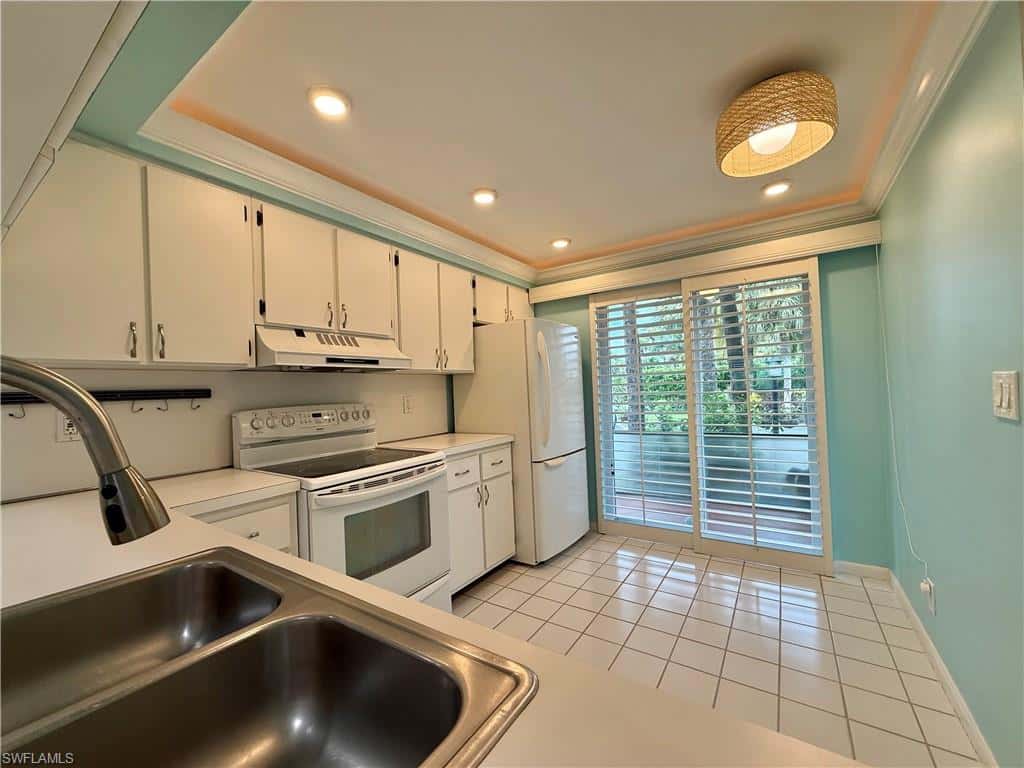 4001 Ice Castle Way #1, Naples, photo 5