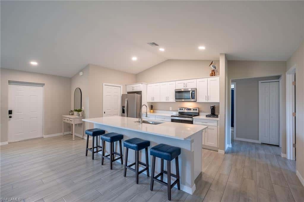 8152 Pelican Rd, Fort Myers, photo 9
