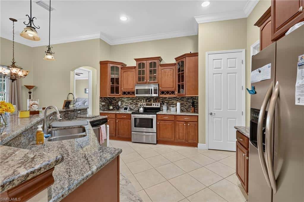 1298 Thompson St, North Fort Myers, photo 13