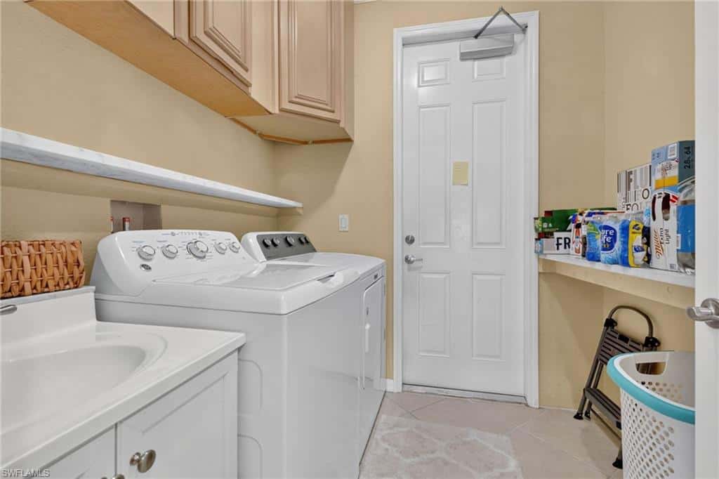 1298 Thompson St, North Fort Myers, photo 29