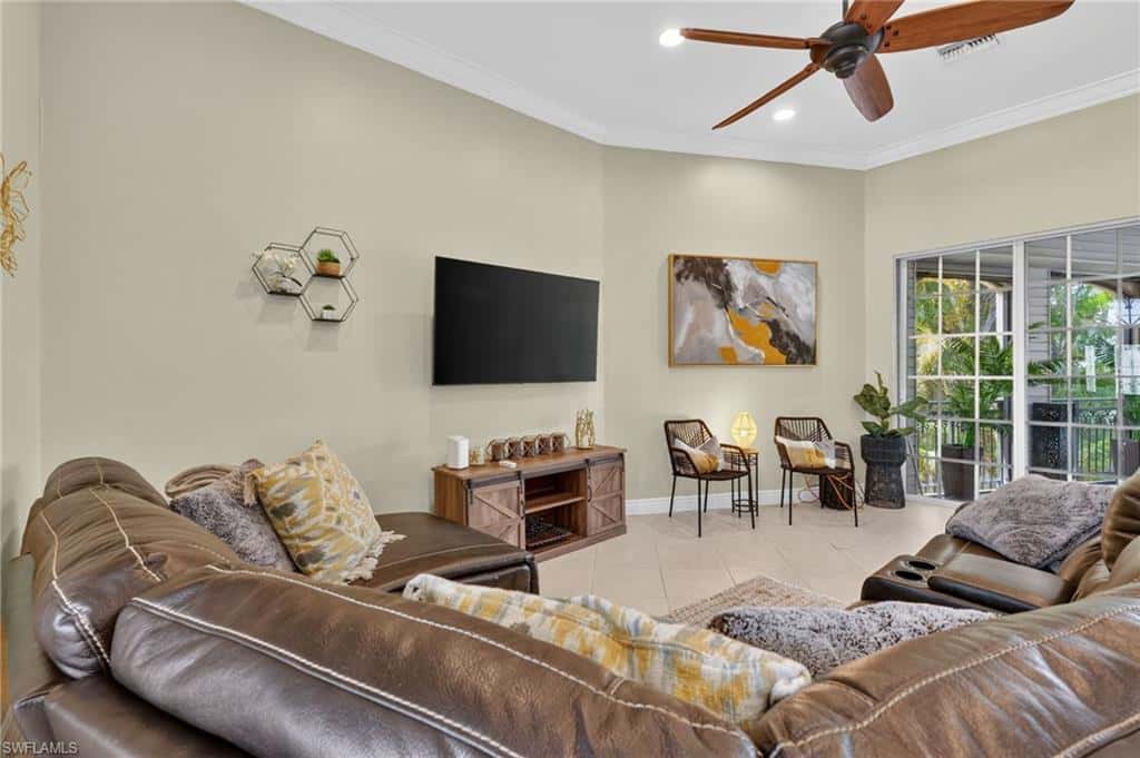 1298 Thompson St, North Fort Myers, photo 8