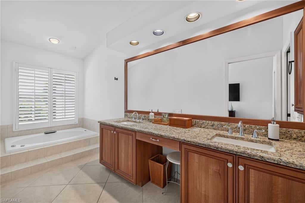 13360 Southampton Dr, Bonita Springs, photo 16