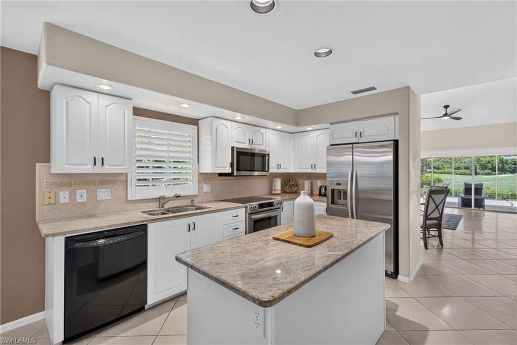 13360 Southampton Dr, Bonita Springs, photo 10