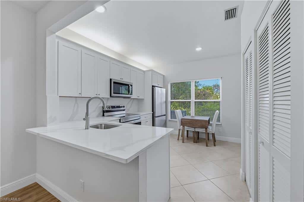 347 Emerald Bay Cir #s3, Naples, photo 6