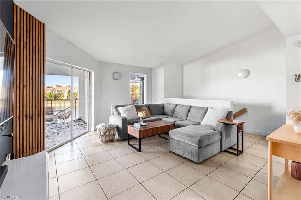161 Santa Clara Dr #10, Naples, photo 8