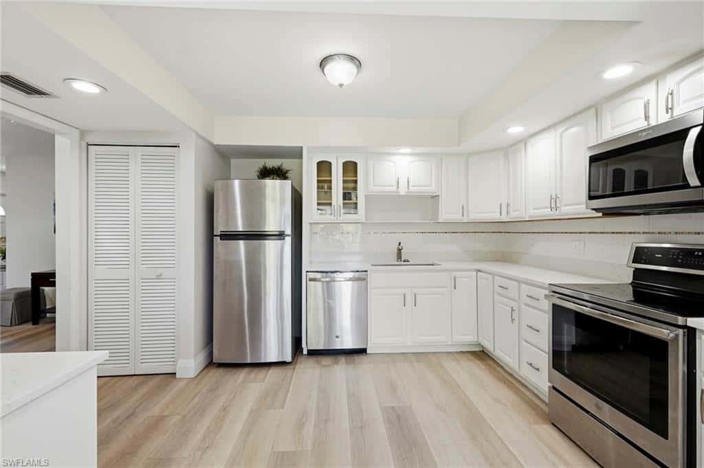 428 Meadowlark Ln #428-B, Naples, photo 5