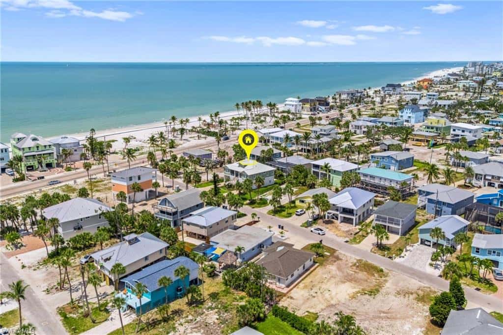 117 Hercules Dr, Fort Myers Beach, photo 5