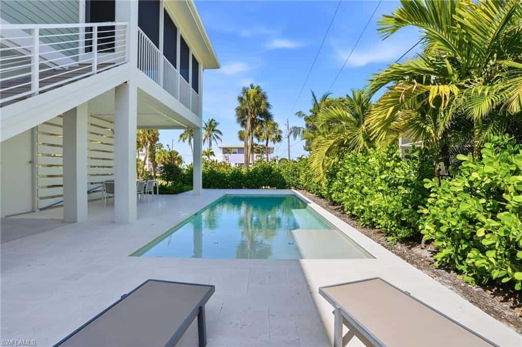 117 Hercules Dr, Fort Myers Beach, photo 10