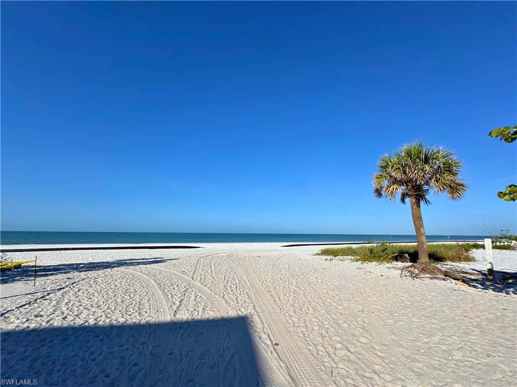 117 Hercules Dr, Fort Myers Beach, photo 50