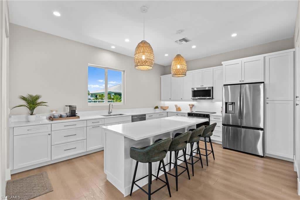 117 Hercules Dr, Fort Myers Beach, photo 15