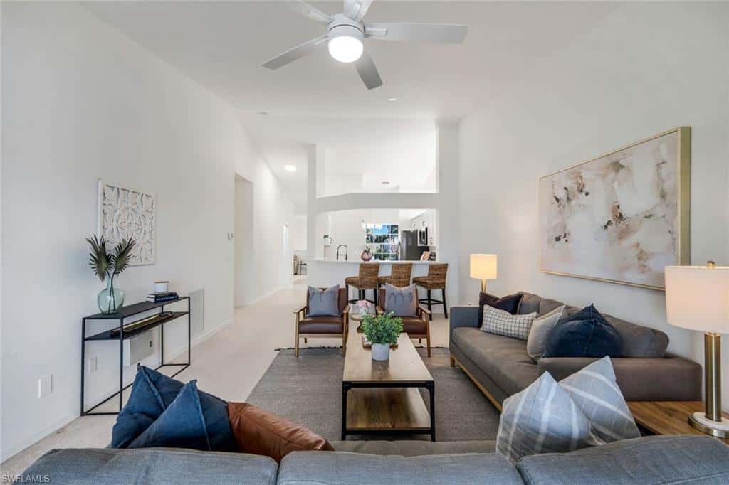 2390 Piccadilly Circus #202, Naples, photo 8