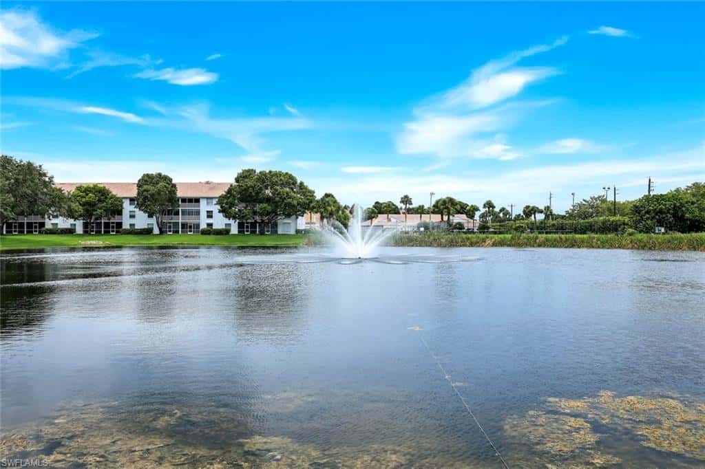 9580 Victoria Ln #205, Naples, photo 23