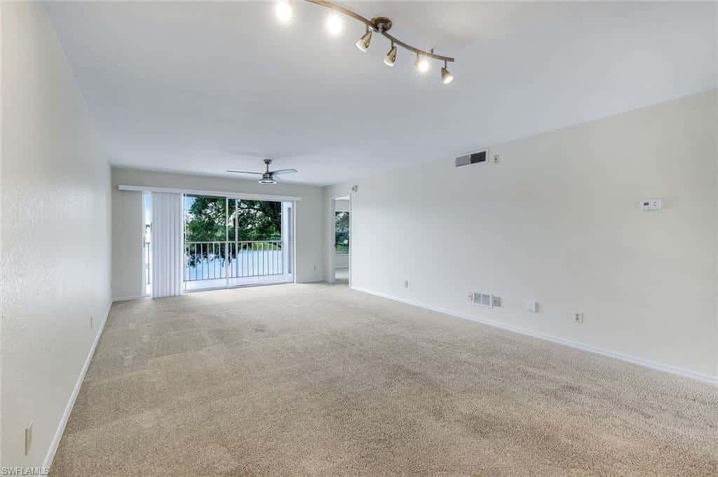9580 Victoria Ln #205, Naples, photo 6